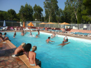 Отель Camping Parc Valrose  Ла Лонд-Ле-Мор